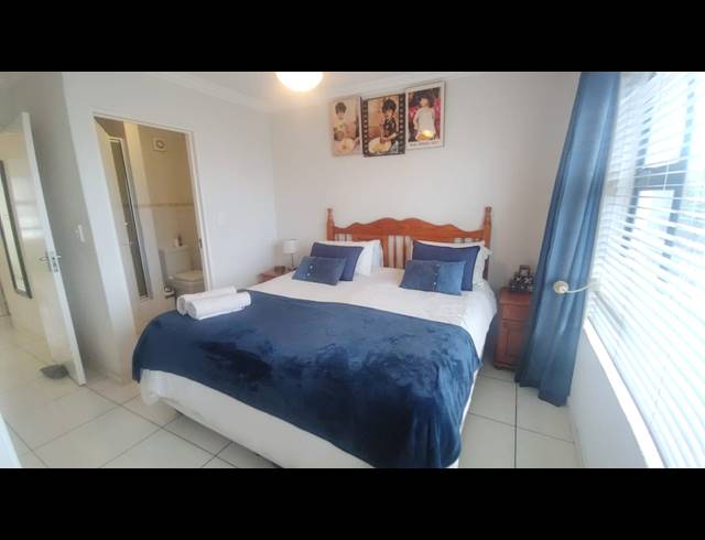 2 BEDROOM APARTMENT FOR SALE IN UMHLANGA CENTRAL